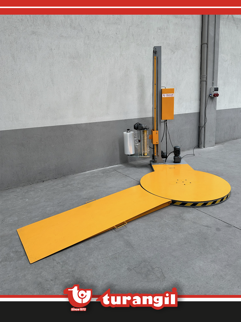 TGSS2000 TAM OTOMATİK ÖN GERDİRMELİ 2000X1500 DÖNER TABLALI PALET STREÇ SARMA MAKİNESİ